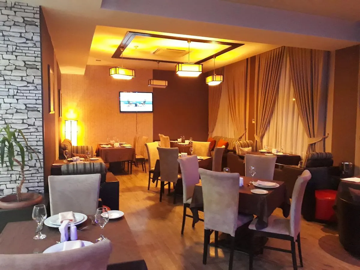 Caspian Ulduz Hotel Baku 4*,